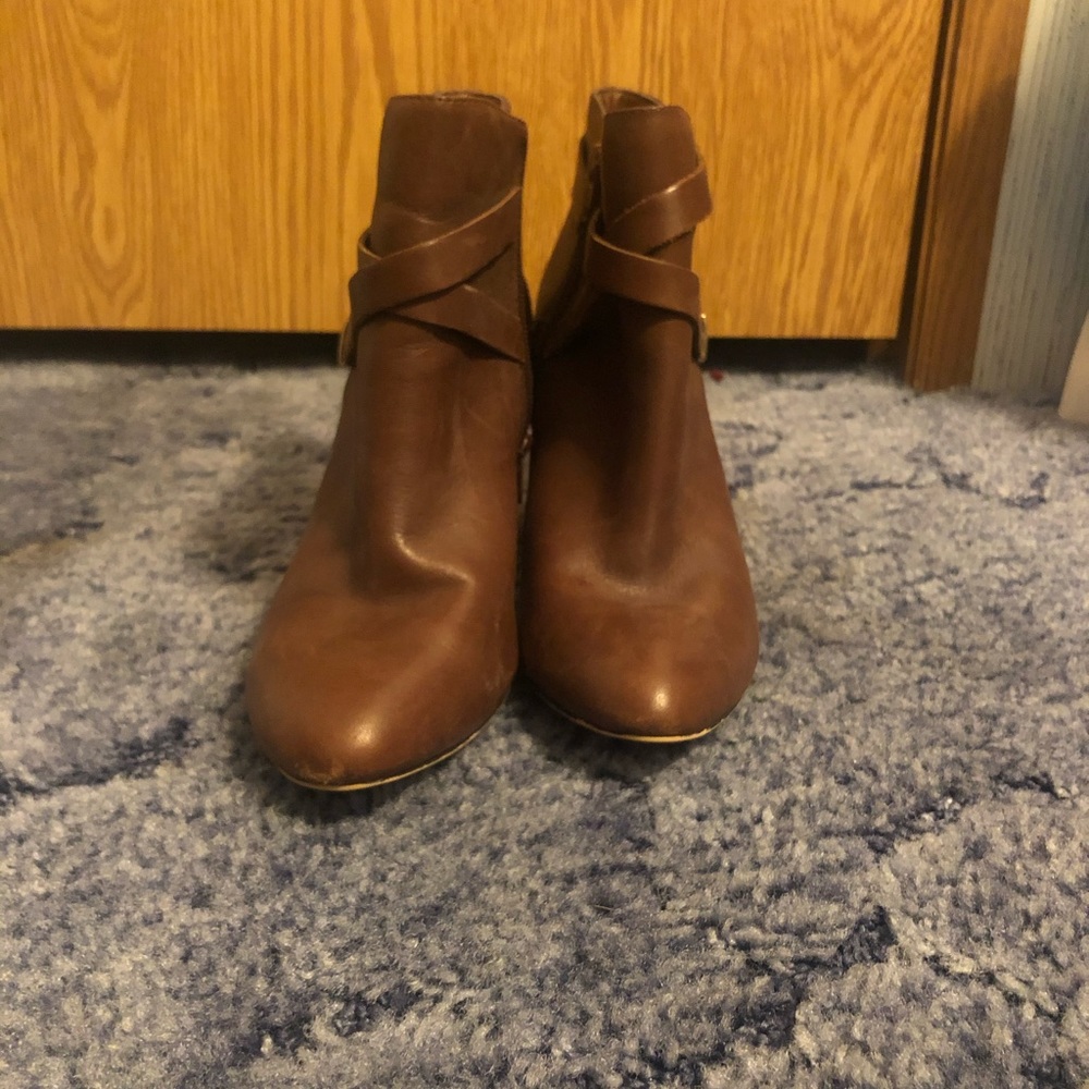 Boots - Picture 2 of 4